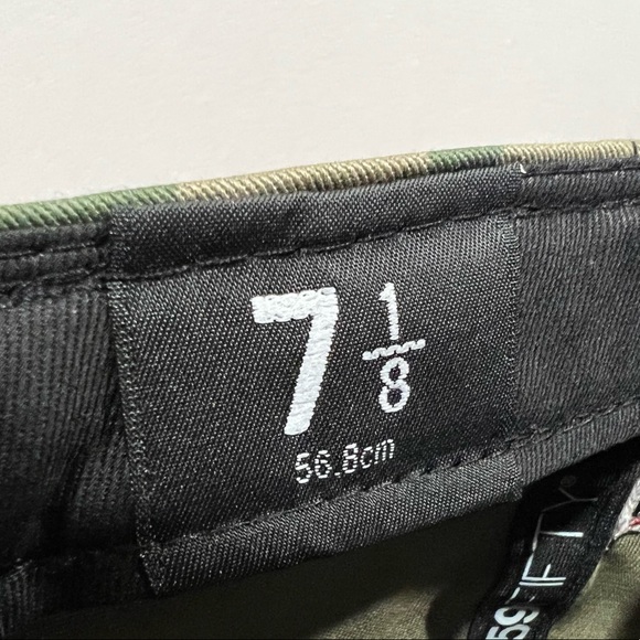 New Era, 59Fifty Fitted Hat, Los Angeles Dodgers, 75th World Series, Camouflage - Picture 10 of 10